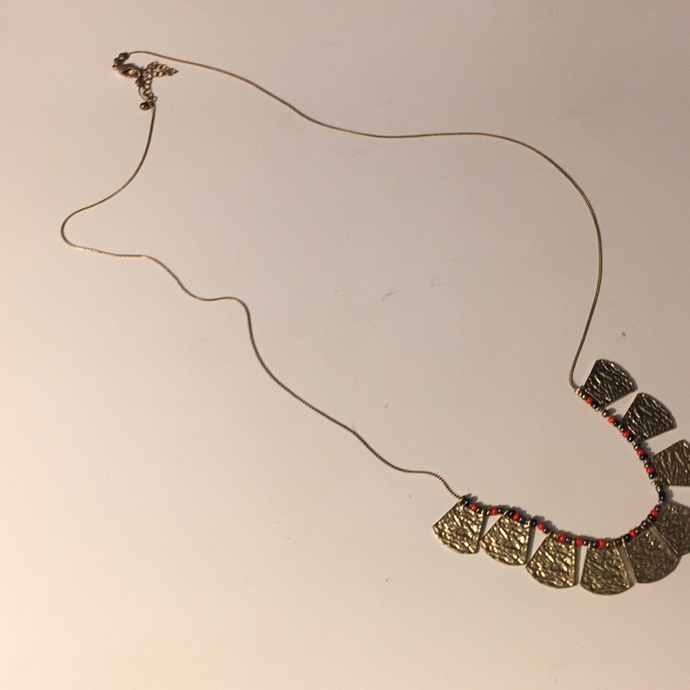 NIB statement Necklace - Picture 3 of 5
